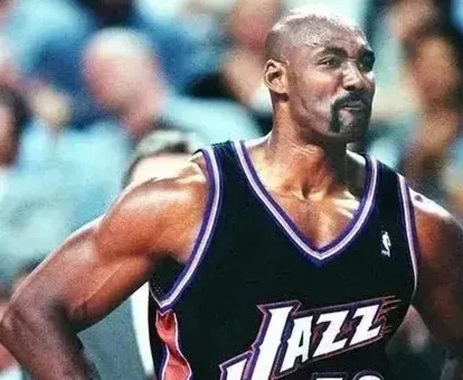 马龙我将化身NBA大球迷热议(马龙我将化身nba大球迷热议视频)